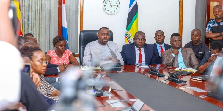 Opposition Leader Wants Parliament Recalled Over Abductions and Detentions