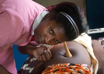 Lack of knickers Keeps Pregnant Women Away From Antenatal Care in Bugiri