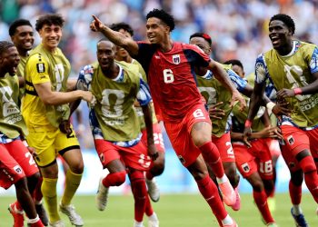 Cape Verde Hold Uruguay in World Cup Thriller to Keep Knockout Hopes Alive