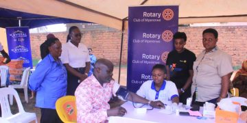 Over 600 Mpererwe Residents Receive Free Treatment at Rotary Health Camp