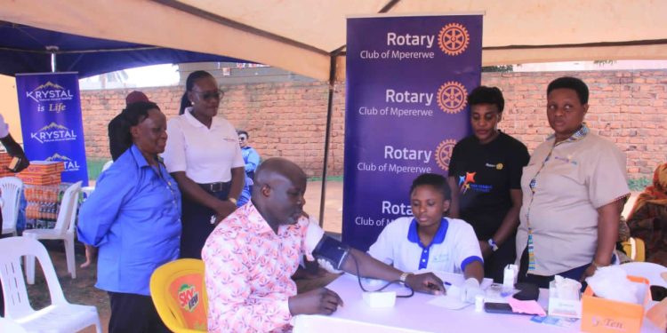Over 600 Mpererwe Residents Receive Free Treatment at Rotary Health Camp