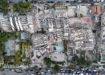 Venezuela Earthquake Death Toll Passes 1,700 as Rescuers Search for Survivors